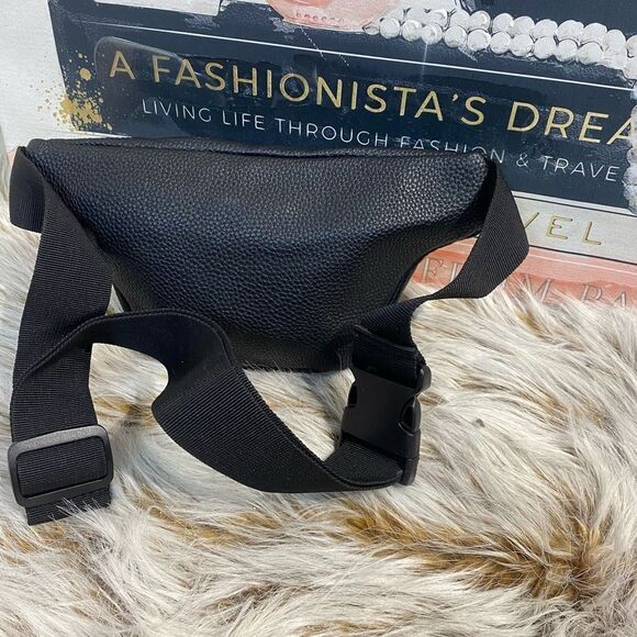 Pandora Black Crossbody Bag - Picture 4 of 5